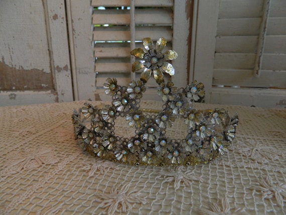 Vintage Metal Tiara/Crown with Rhinestone Flowers - image 1