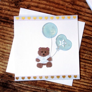 Carte bébé l Or blanc bleu l Ours l C'est un garçon l Ballons l Cœurs l Intérieur vierge l Livraison gratuite aux États-Unis
