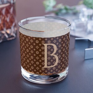 Gemonogrammeerde rotsen glas l gepersonaliseerd whiskyglas l aangepaste bourbon beker l gegraveerd drinkglas l barware cadeau idee