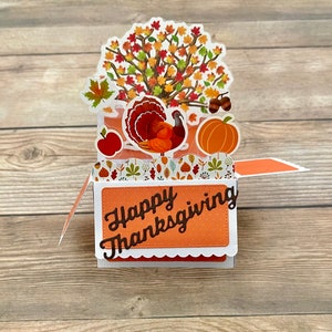 Tarjeta de Acción de Gracias de Otoño 3D Box Pop l Feliz Día de Acción de Gracias l Pavo Calabaza Manzana l Hojas Árbol l Se pliega para enviar por correo l Envío gratuito a EE. UU.