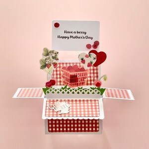 3D Box Pop Up Muttertagskarte l Berry Pun Theme l Have a Berry Happy Muttertag l Erdbeeren und Blaubeere l Falten flach zum Verschicken