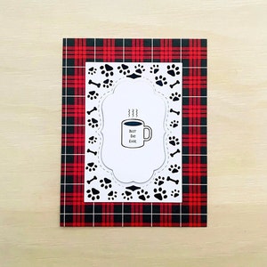 Vaderdagkaart van de hond l Rood wit zwart l Beste vader ooit l Koffiemok l Poten hondenbotten l Blanco binnenkant l Gratis verzending in de VS l Uniek