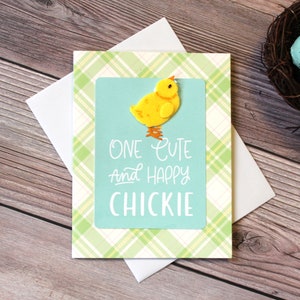 Carte de Pâques l Poussin joyeux l Carte de Pâques printanier l Jaune blanc vert l Plaid l Intérieur vierge l Livraison gratuite aux États-Unis l Unique l Pièce unique