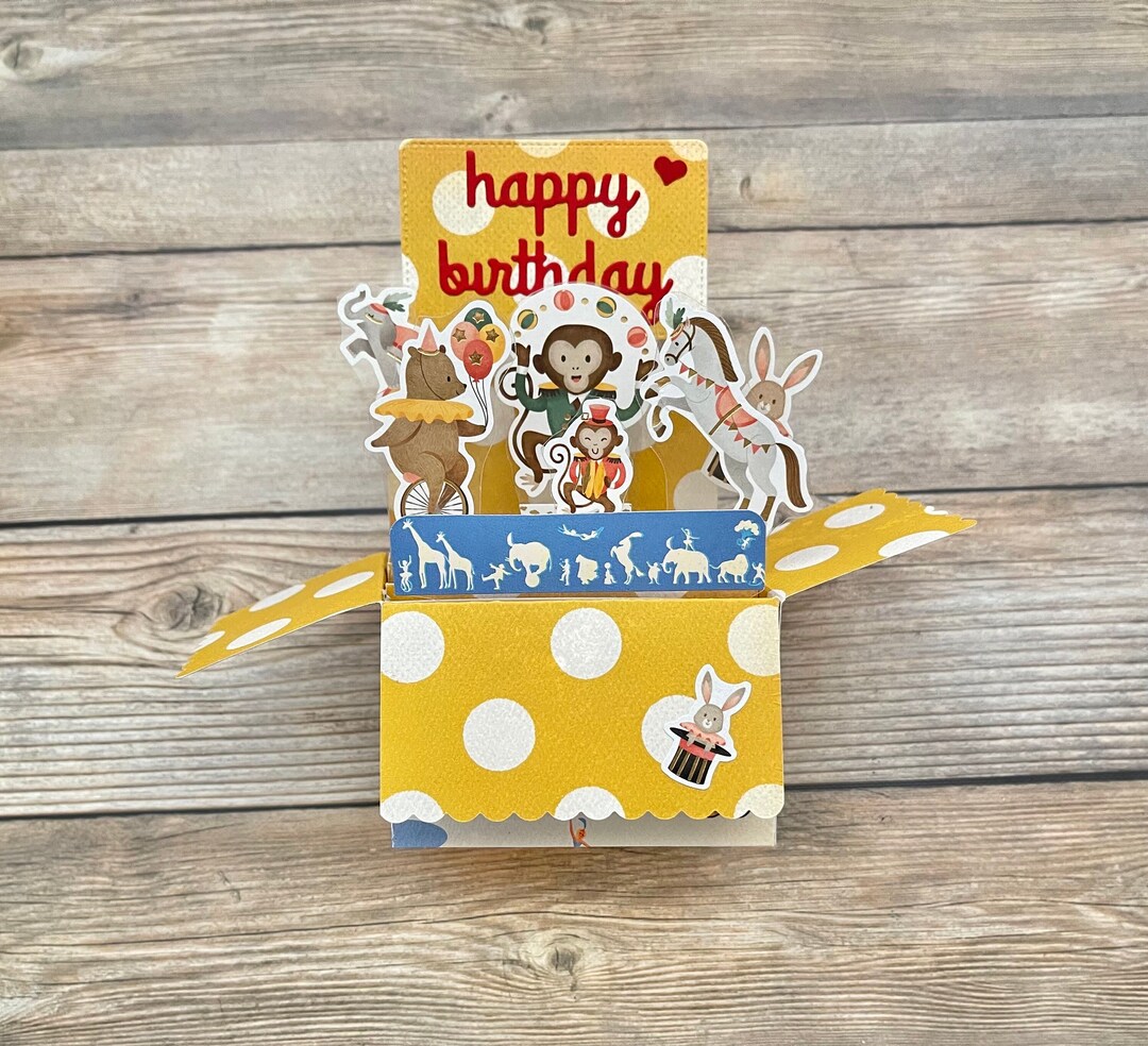 Hallmark Signature Geburtstagskarte Zirkus – Buntes Design, Für Kinder & Jugendliche