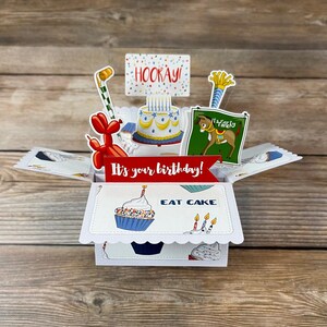Biglietto di auguri di compleanno pop-up 3D con scatola l Colori primari l Giochi per feste l Palloncino a forma di animale l Si ripiega per la spedizione l Spedizione gratuita negli Stati Uniti