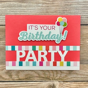 Cartão de Aniversário l É a sua festa de aniversário! l Balões l Cores brilhantes l Listras l Em branco por dentro l Frete grátis nos EUA