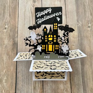 3D Box Pop Up Halloween Karte l Spukhaus l Friedhof l Geister Fledermäuse l Gruseliger Spaß l Falt flach l Kostenloser US Versand