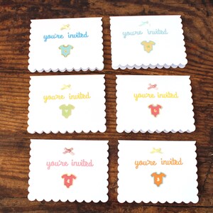 Set van 6 uitnodigingen voor babyshowers l Rompers l Strik l Meerdere kleuren l Blanco binnenkant l Uniek l Uniek