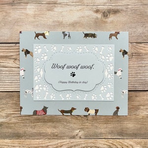 Gelukkige verjaardag van de hond l Inslag l Pootafdrukken l Blauw wit bruin l Blanco binnenkant l Gratis verzending in de VS l Uniek l Uniek l Uniek