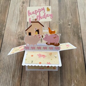 3D Box Pop-Up Geburtstagskarte Schwein & Barnyard Geburtstagskarte l Bauernhof Thema l Bauernhoftier Geburtstagsgruß l Handgemachte Barnyard Grußkarte für Schweineliebhaber