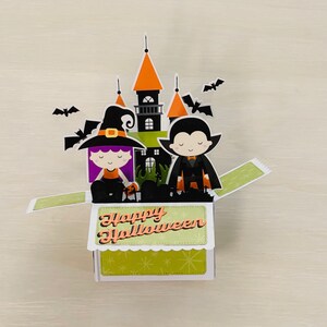 3D Box Pop Up Halloween Karte l Niedliche Hexe und Dracula l Geisterhaus l Friedhof Fledermäuse l Falte flach l Kostenloser US Versand