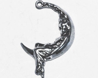 Goddess On The Moon Pendant in Sterling Silver Gh006