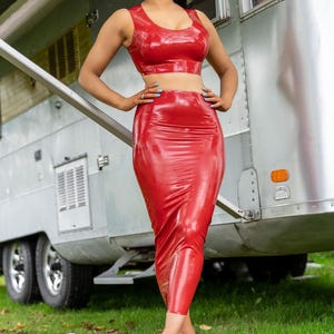 Anvi Latex Rubber Hobble Skirt