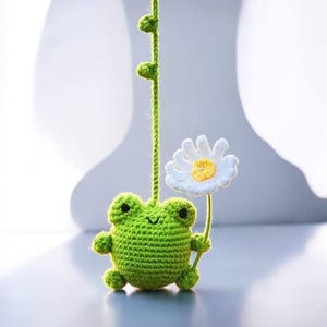 Handmade häkeln Frosch Auto Spiegel Anhänger | Niedliches Rückspiegel-Accessoire Frosch Ornament | Lustige Auto Dekoration