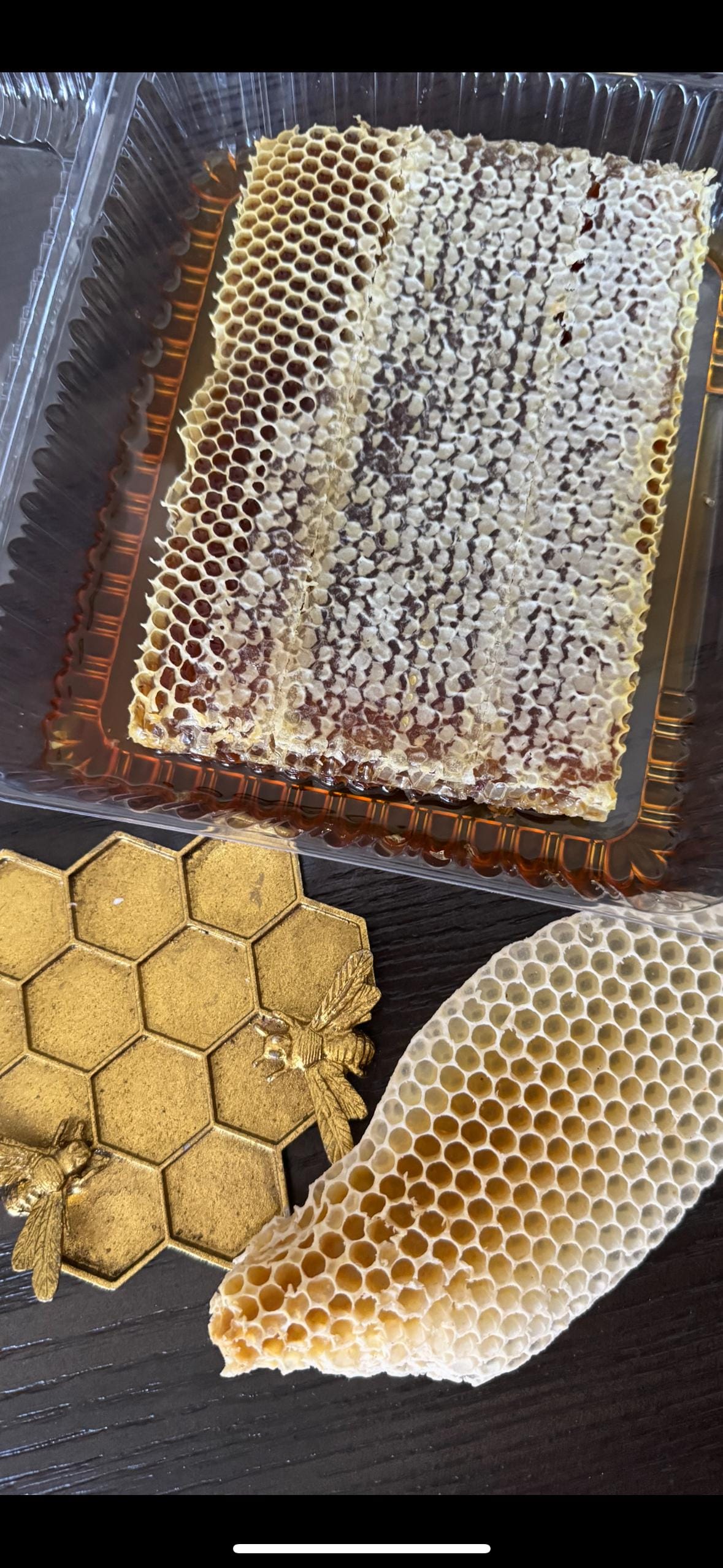 Raw Comb Honey - Pure Honeycomb Gift Box - Local New Jersey Honey - Natural Beekeeping Product