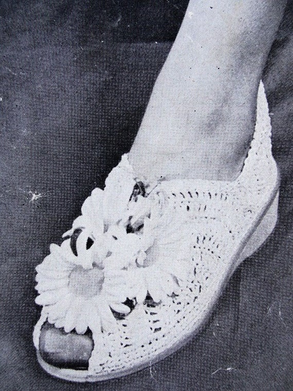INSTANT PDF PATTERN Vintage Crochet Pattern 1940s Shoes Wedgies Wedge Peep  Toe Crocheted Wedge Sandals Perfect For Beach Summer