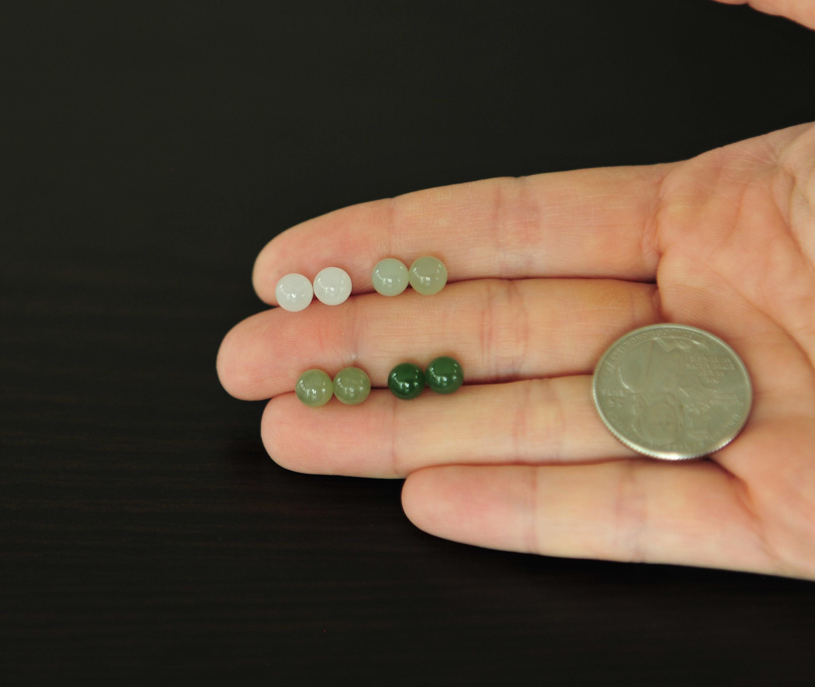 Grüne Jade Ohrstecker Aus 925er Sterlingsilber – Handgefertigt, Facettiert & Perfekt Fürs Alltagsoutfit