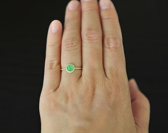 Apple Green Jade Ring 18K Yellow Gold Diamond, Certified Grade A Jade Diamond Ring, Small Minimalist Green Jade Ring size 5