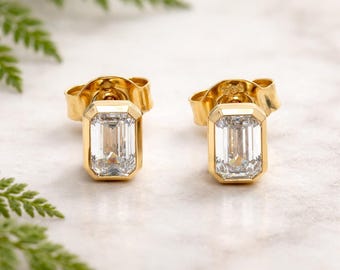 1.00 Ct Lab Grown Emerald Diamond Stud Earrings – Gold Bezel Set