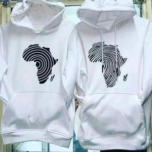 Ankara Print Hoodie: Warm Fleece-Lined Afrocentric Sweater.
