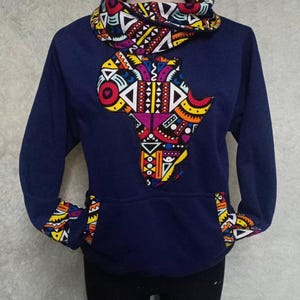 Ankara Print Hoodie: Warm Fleece-Lined Afrocentric Sweater.