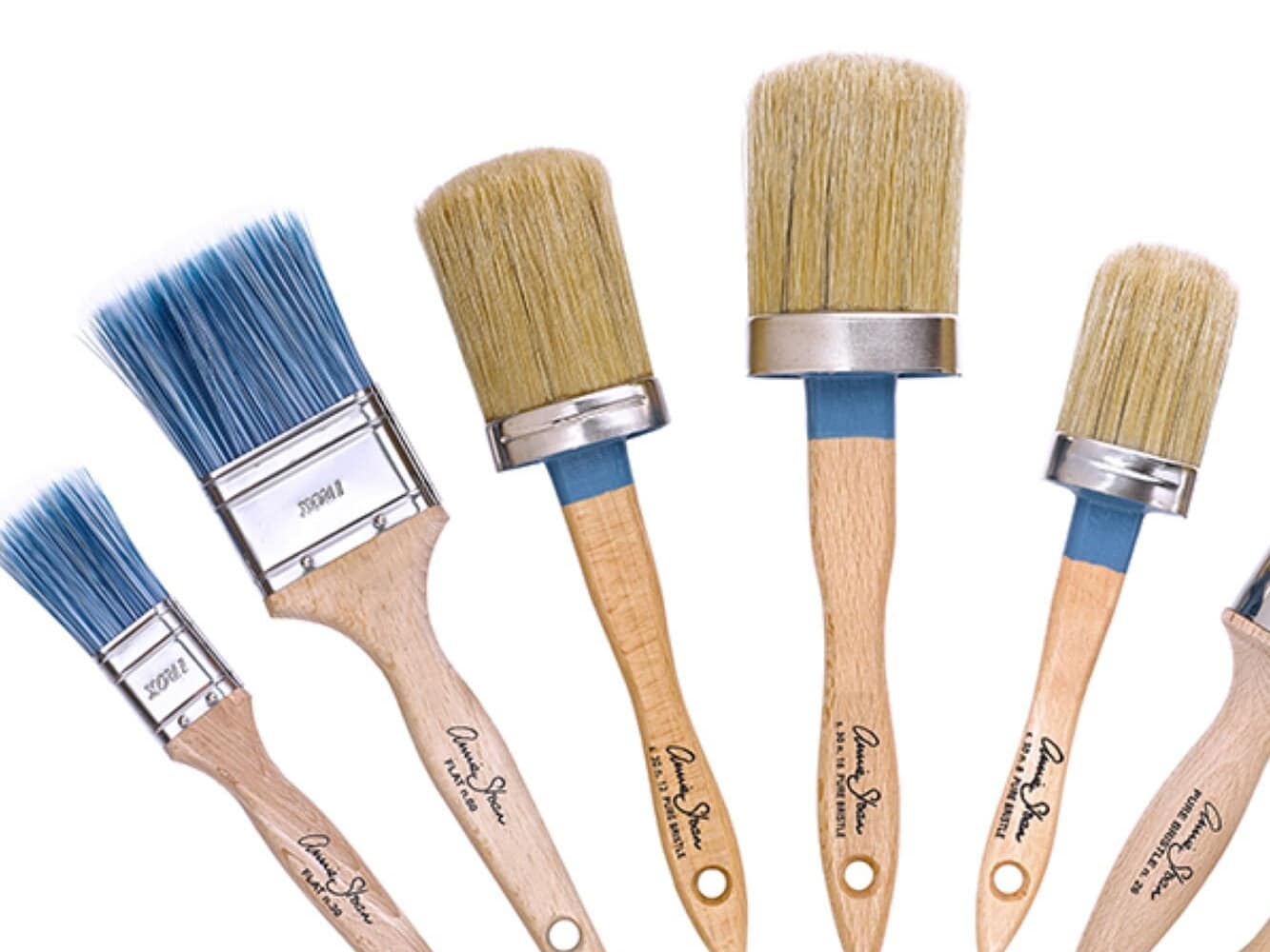 ARTEGRIA Detail Paint Brush Set - 5 Miniature Paint Brushes Size Round 3/0 000 - Fine Tips Ergonomic Handles for Small Scale Mod