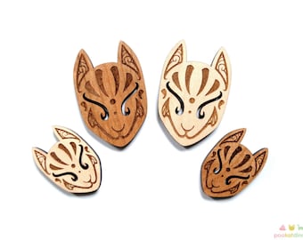 Kitsune Mask Pin / Magnet