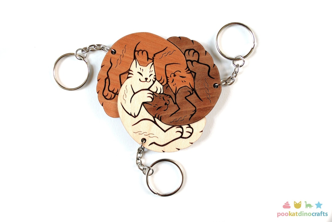 Interlocking Cat Trio Keychains Family, Friendship, Poly Relationship