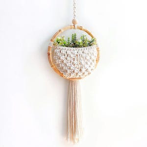 Boho Macrame Wall Hanging Planter Plant Holder Bamboo Ring Pocket Modern Home Decor Indoor Hanging Basket Bohemian Wall Art