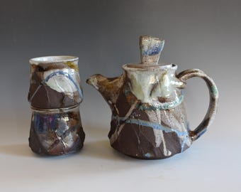 Handmade Teapot with 2 Cups: Ceramics and Pottery