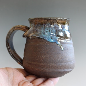 Handmade Pottery Coffee Mug: Ceramic Stoneware (14 oz)