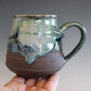 17 oz Pottery Coffee Mug, handmade ceramic cup, handthrown mug, stoneware mug, pottery mug unique coffee mug ceramics and pottery