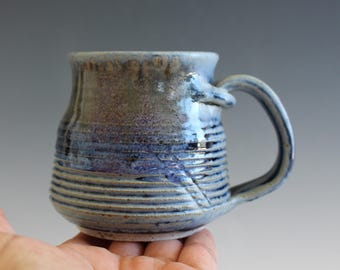 Handmade Stoneware Coffee Mug: Pottery Cup (12 oz)