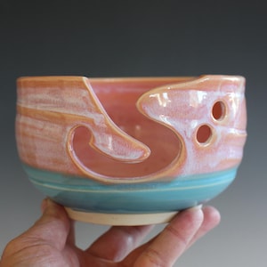 Yarn Bowl, knitting bowl, pottery yarn bowl, pottery knitting bowl, handmade ceramic yarn bowl, READY to Ship