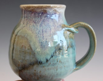 Large Handmade Stoneware Coffee Mug: 21 oz Ceramic Pottery