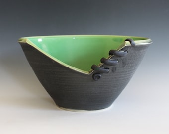 Handmade Pottery | Pottery ceramic bowl | Serving Bowl | Pottery Bowl | Handmade Ceramic Bowl | Stoneware Bowl | Ceramic Serving Bowl