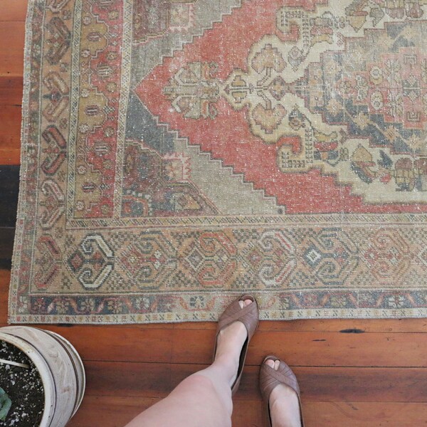 vintage Turkish rug, rustic area rug, earthy peach happy colors bohemian geometric wool rug, 7'4"x4'0"