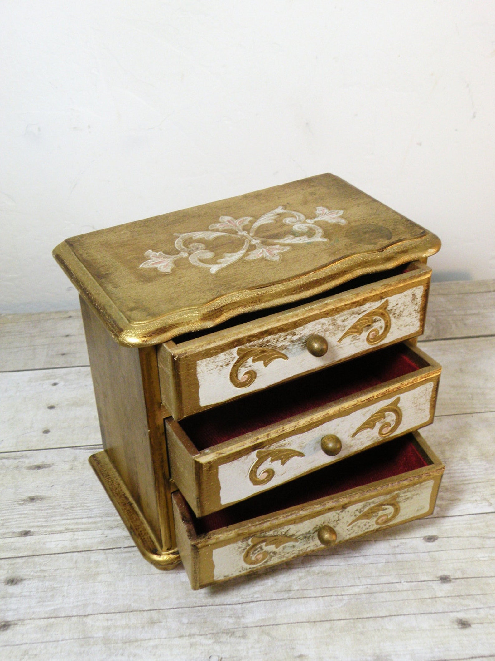 Vintage jewelry box Etsy