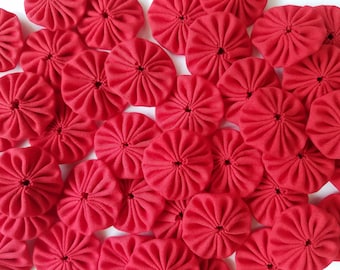 40 Solid Red 1 inch Miniature Yo Yos Applique Quilt Pieces Yoyo Scrapbooking Embellishments