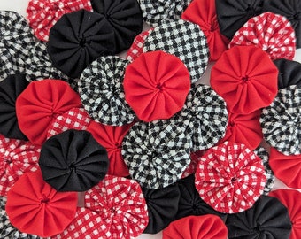 40 Red Black Black/White Checkered Red/White Checkered Mix 1 inch Yo Yos Applique Quilt Pieces Scrapbook Embellishments Yoyos