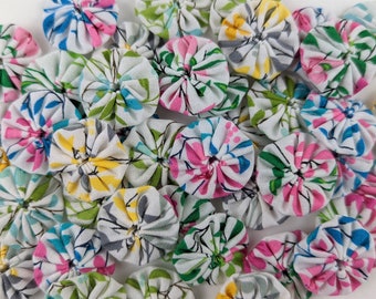 40 Miniature 1 inch Fabric Yo Yos Colorful Floral Prints Applique Quilt Pieces Yoyo Scrapbooking Journal Embellishments
