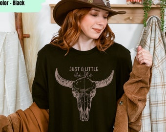 Bull Skull Shirt, Rodeo Shirt, Boho Cow Skull Shirt, Cowgirl TShirt, Howdy Shirt, Wild West Tee, Western Graphic Tee, Southwest Shirt