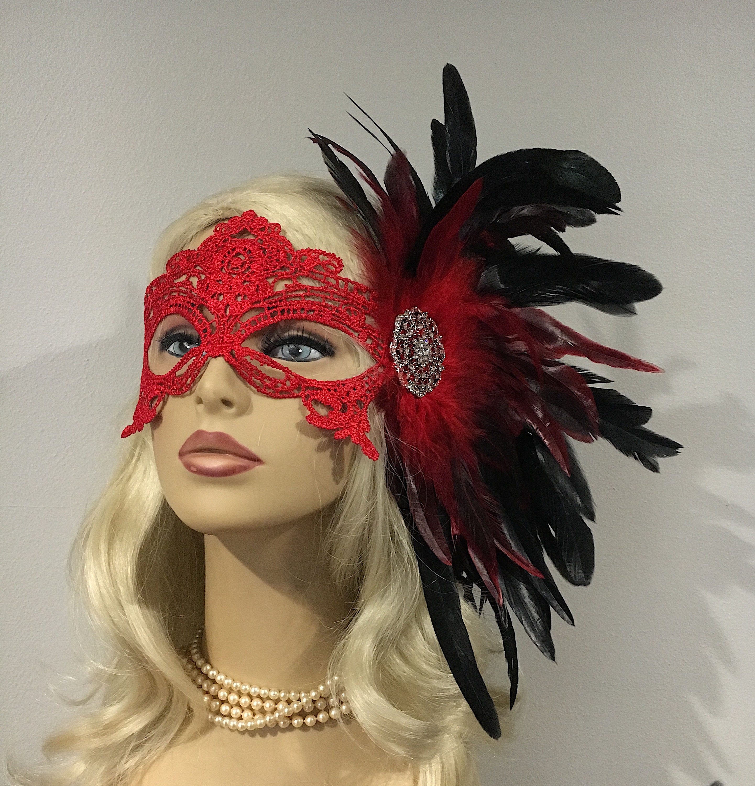 Red Mask Lace Masquerade Mask With Feathers, Masked Ball, Women's Lace ...