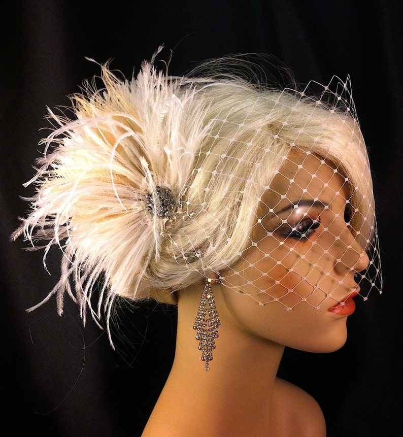 Wedding Hair Fascinator, Wedding Hair Accessories, Feather Hair Clip, Wedding Hair Clip, Bridal Fascinator, Wedding Hair, Ivory Fascinator image 1