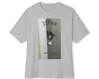 Whimsical Cat Graphic Tee: Unisex Oversized Cotton T-Shirt
