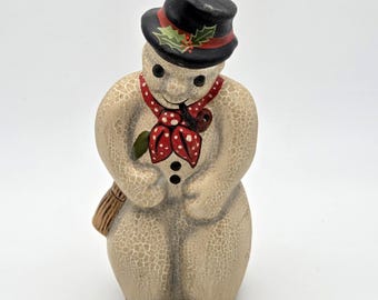 Vaillancourt Folk Art Snowman With Scarf And Pipe Figurine 1999 #610