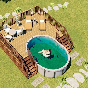 Könnte beinhalten: Eine Luftaufnahme einer Holzterrasse mit einem eingebauten ovalen Swimmingpool, zwei Liegestühlen, einem kleinen Tisch mit drei Stühlen und Holzgeländern. Der Text BAMBOO DESIGNS ist in der unteren linken Ecke des Bildes zu sehen.
