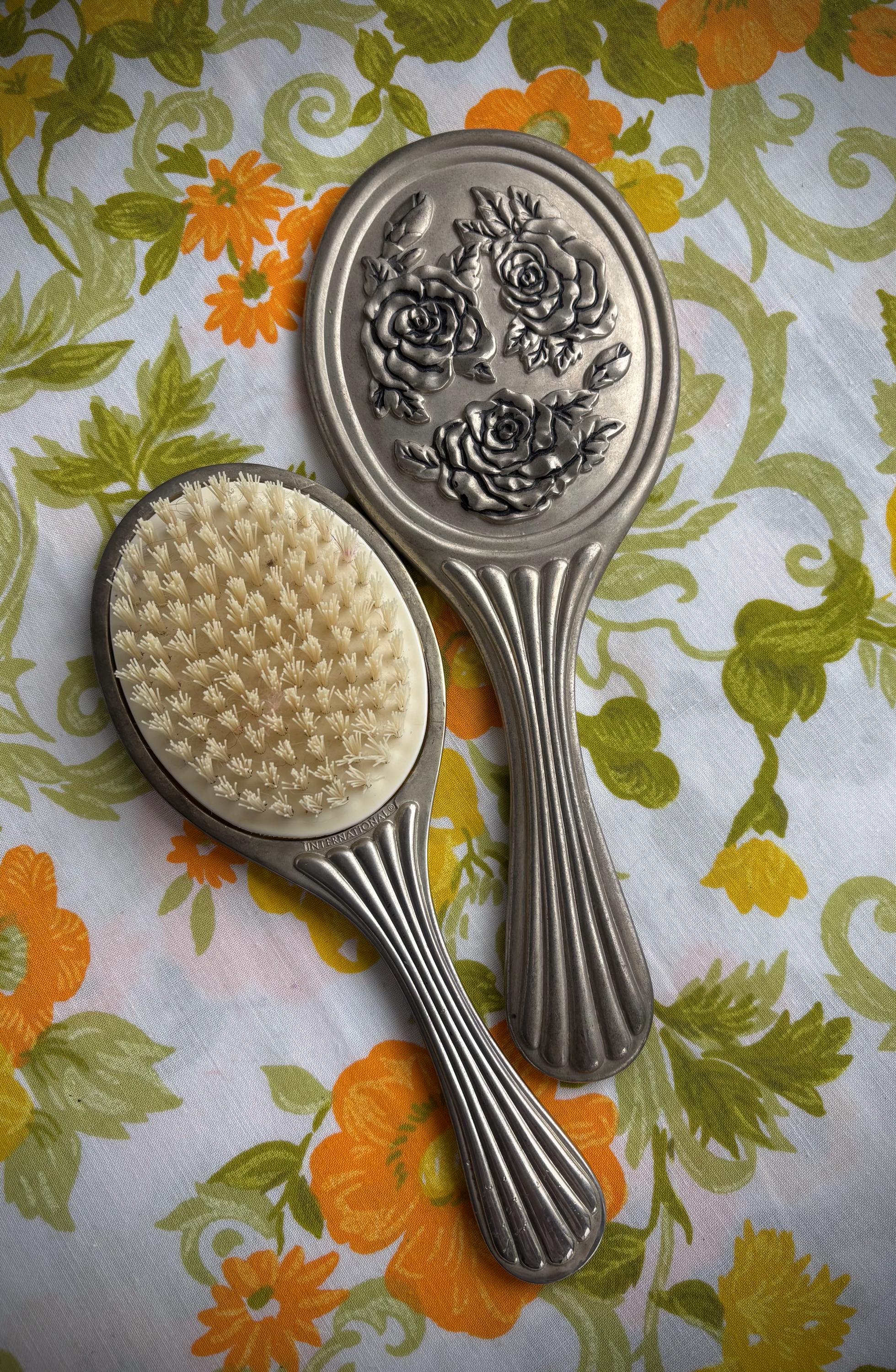 Vintage Hair Brush Rose - Etsy display picture 3