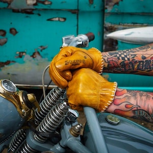 Guanti in pelle Svarog England Biker Motorcycle Chopper Shanks &quot;Legend 2&quot; per motociclisti Harley Davidson chopper cruiser old school