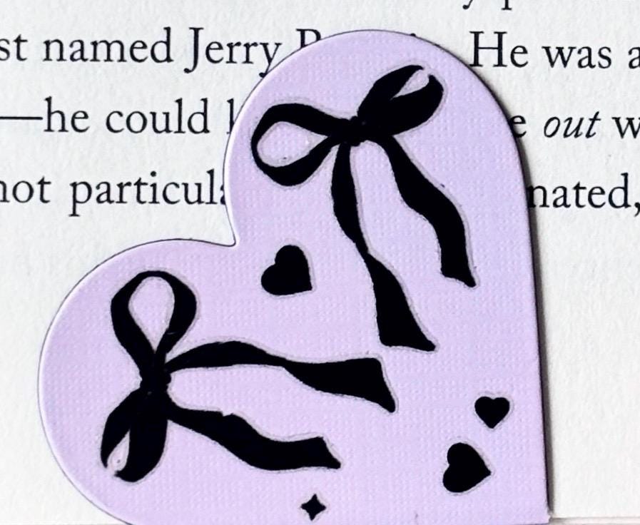 Heart shaped Magnetic Bookmark |  Page Holder, gifts for her, bookish gift,